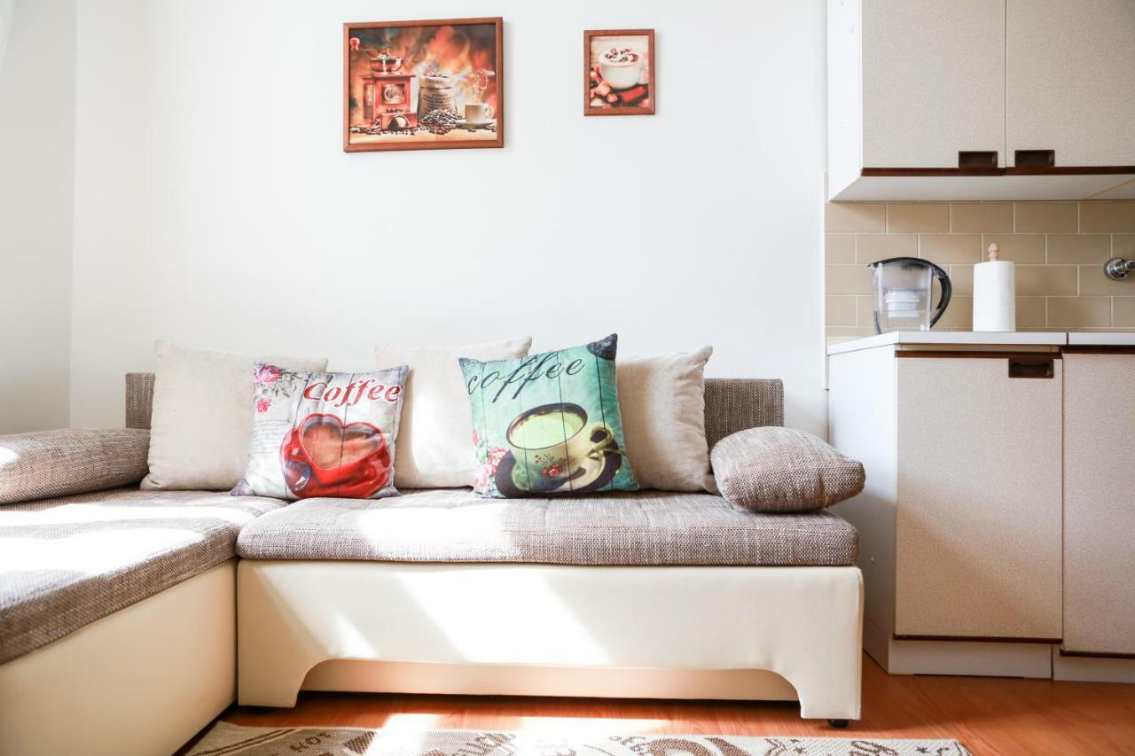 Charming Close To Old Town&metro Apartamento